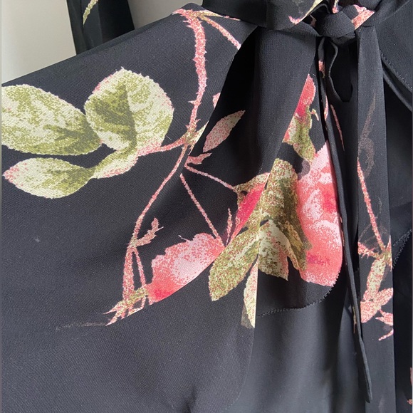 Wilfred watercolour rose wrap dress - Picture 5 of 6